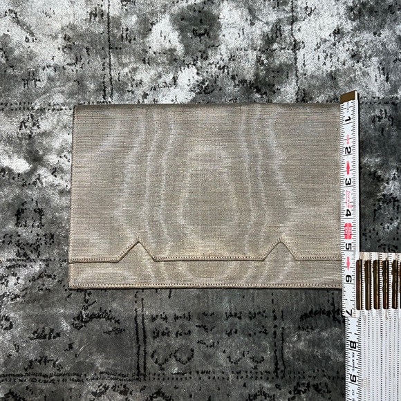 Gorgeous Vintage 1920s/1930s Art Deco Gold Envelope Clutch - Picture 8 of 9